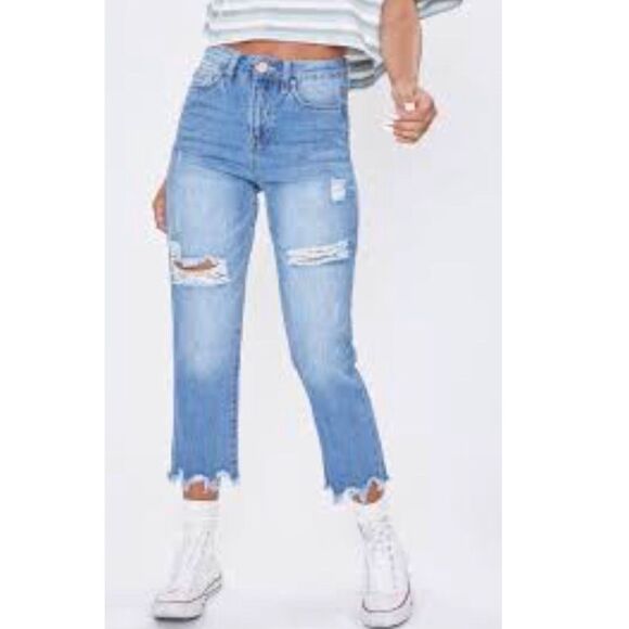 Mudd Bleached Cropped Distressed Jeans Sz 5 - Picture 1 of 7